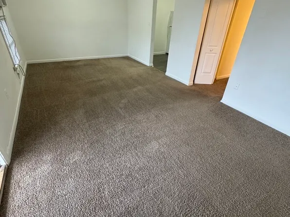 416 S West St #8, Petersburg, VA 23803