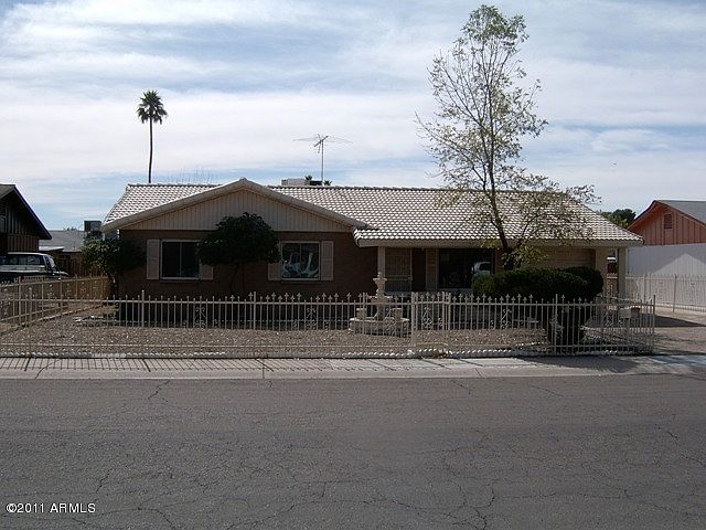 1st image of 3641 W SUNNYSIDE Drive
