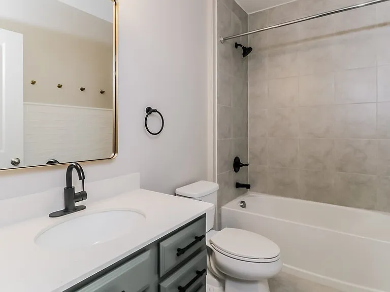 18588 Hunters Meadow Walk — Photo 14