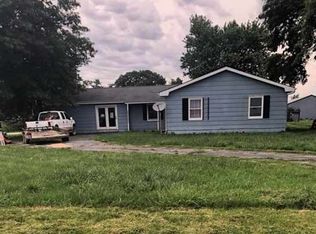 17923 Taylor Rd, Rushville, IL 62681