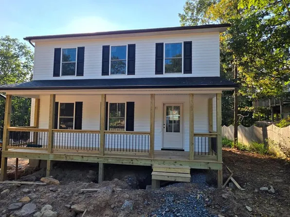 902 Panther Dr, Winchester, VA 22602