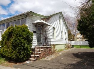 7 Forest St #1X, Fair Lawn, NJ 07410