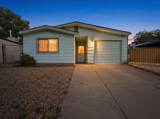 628 Mountain View Ave NE, Albuquerque, NM 87123