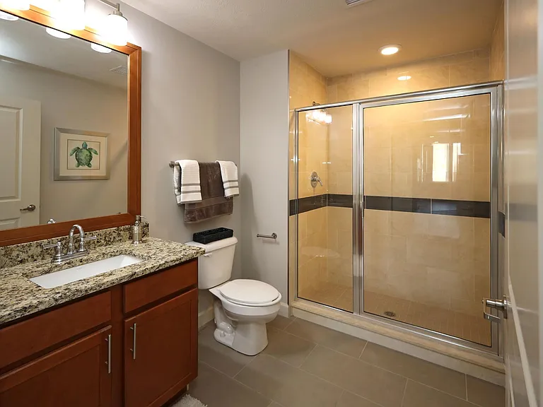 Residences at 1717 — Photo 8