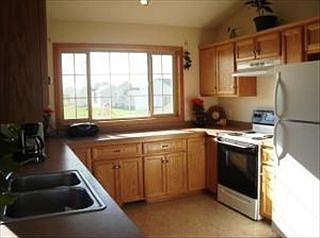 3rd image of 256 Publishers Dr