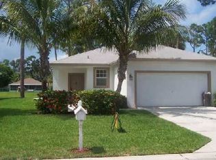 5465 Club Cir, Haverhill, FL 33415