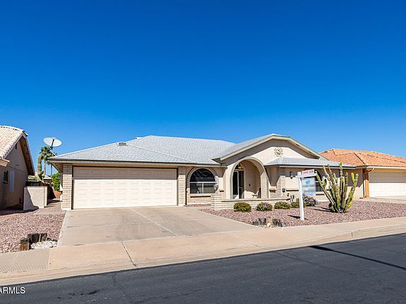 3rd image of 8214 E NAVARRO Avenue