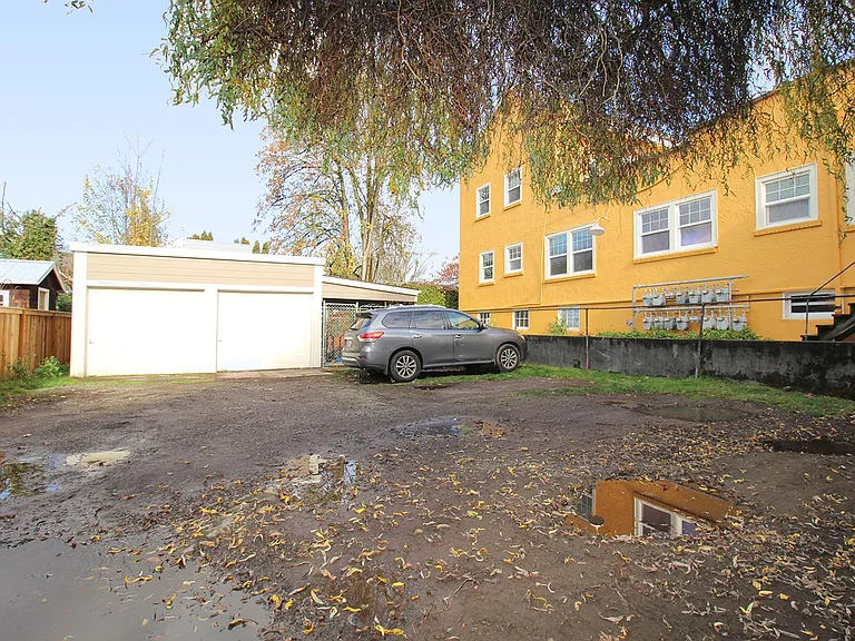 3087 SE Ankeny St #1-15 — Photo 7