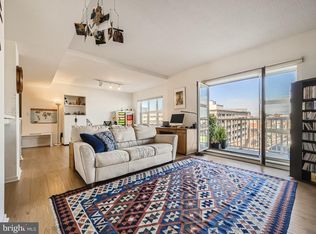 250 President St UNIT 305, Baltimore, MD 21202