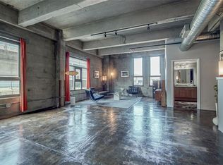 360 W Pershing Rd STE 60, Kansas City, MO 64108