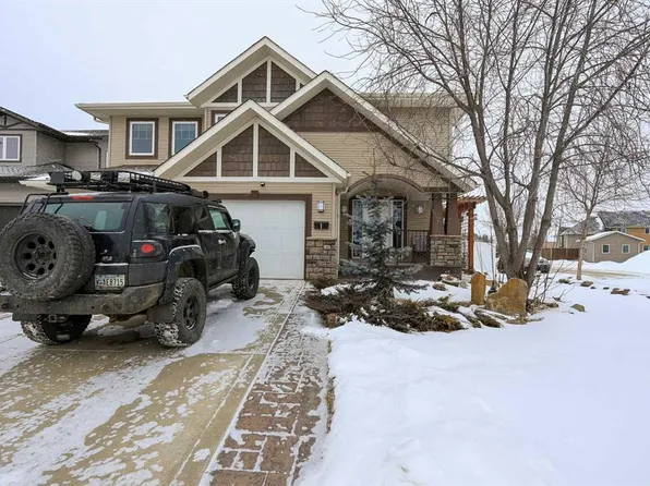 1 S Ralston Pl, Sylvan Lake, AB T4S 0C1