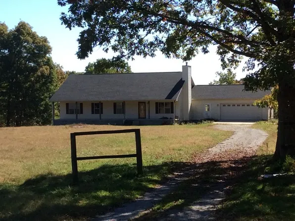 1398 Simmons Rd, Pikeville, TN 37367