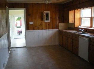 18 Atlantic Rd, Pennsville, NJ 08070