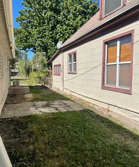 238 S 1135 W — Photo 22