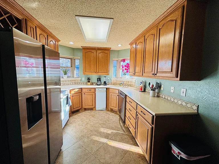 3315 Scarlet Oak Ct — Photo 15