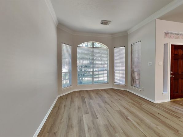 21335 Timber Pines Dr, Spring, TX 77388