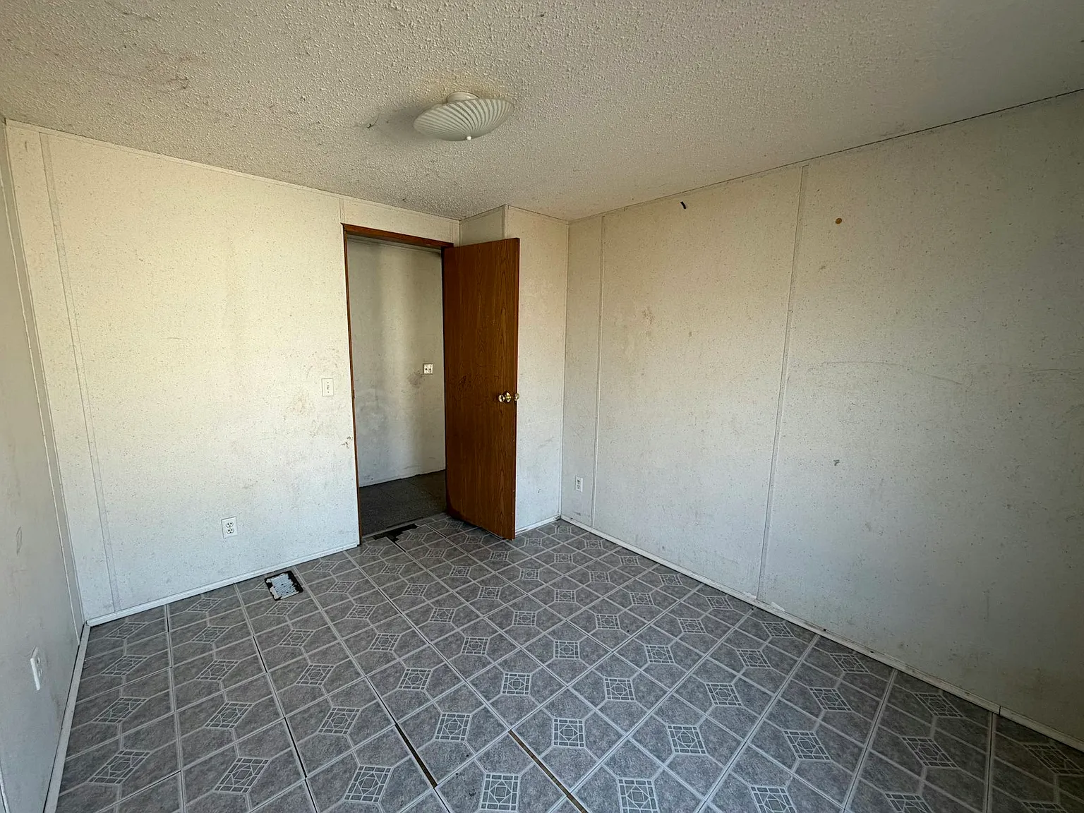 300 Sequoyah Drive #156 — Photo 4