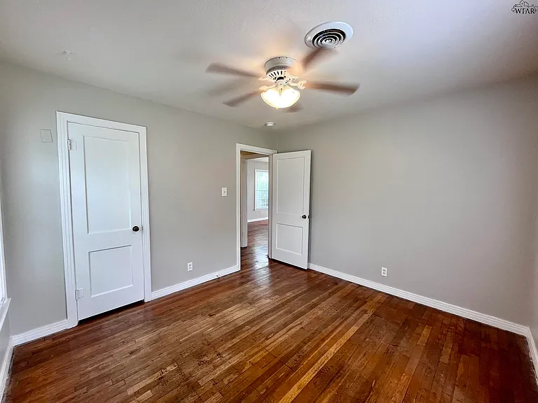 4701 Spiser Ln — Photo 13