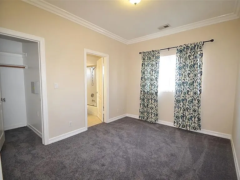 2222 Manhattan Beach Blvd #A — Photo 2