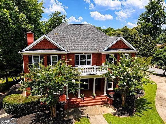 2nd image of 988 Grantham Way