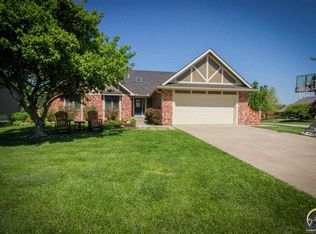 2501 SW Staffordshire Rd, Topeka, KS 66614