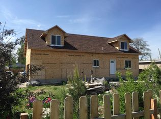 464 E 22nd St, Idaho Falls, ID 83404
