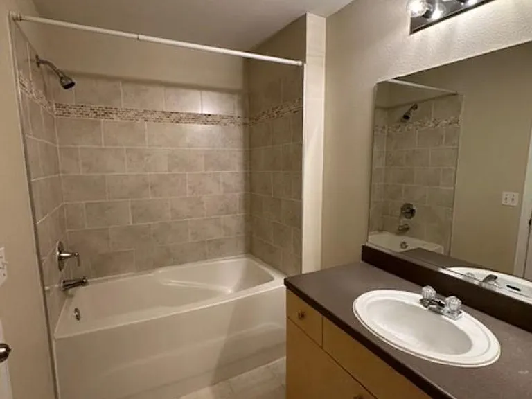 727 Siena Palm Dr — Photo 9