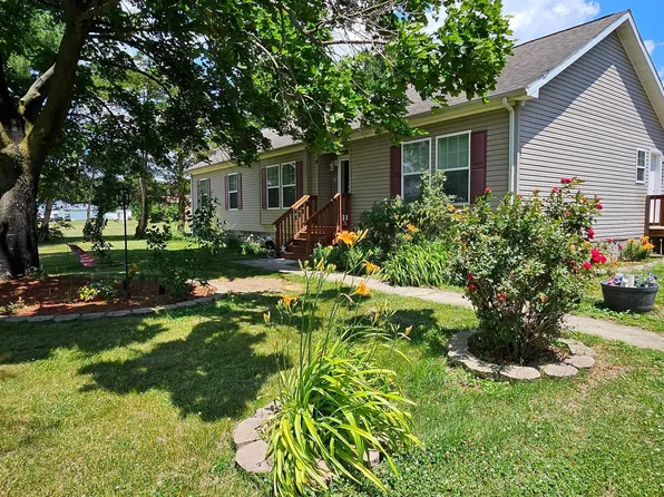 788 Holletts Corner Rd, Clayton, DE 19938
