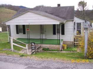 703 Fairview St, North Tazewell, VA 24630