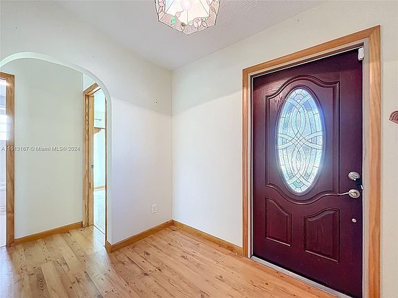 3rd image of 2392 SE Grand Dr