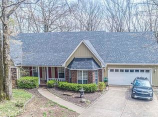 395 Clara Dr, Eads, TN 38028