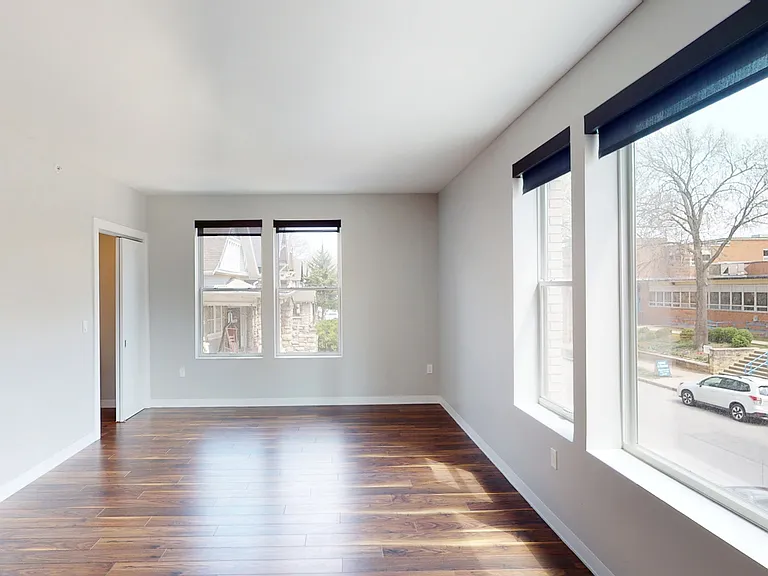 Dining/Living room