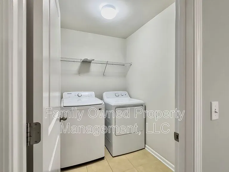 1834 Chickasaw Dr — Photo 28