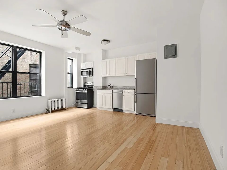 1st image of 66 Saint Nicholas Pl #27A