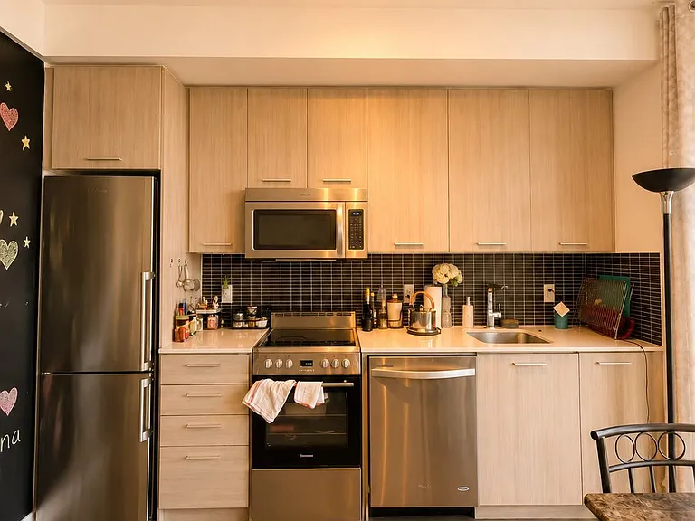 105 George St #514 — Photo 6