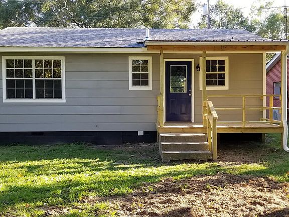 4th image of 1219 Simmons St