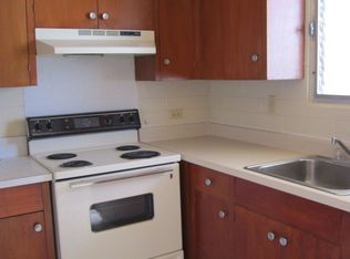 1725 Kaluhikai Ln APT 7, Honolulu, HI 96817
