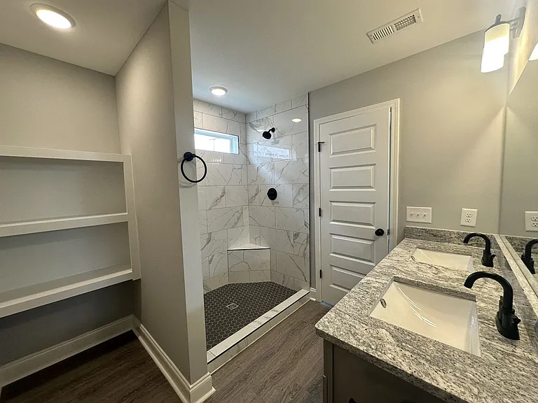 1020 Addler Dr — Photo 11
