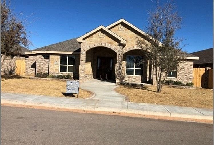 1st image of 4404 Escondido Ct