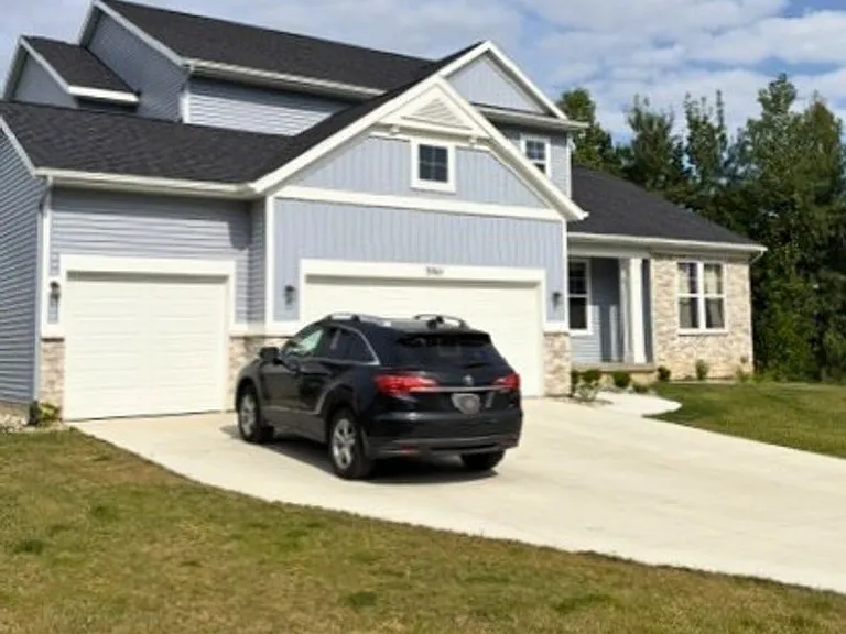 5961 Claymont Ct SE — Photo 17