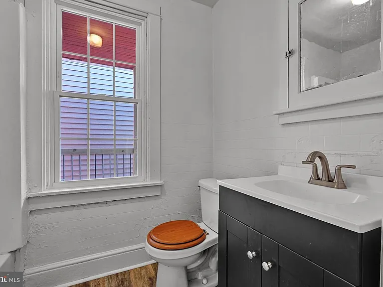 330 Beaver St #1 — Photo 14