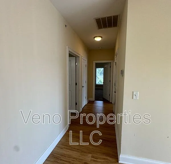 591 Boght Rd #4 — Photo 8