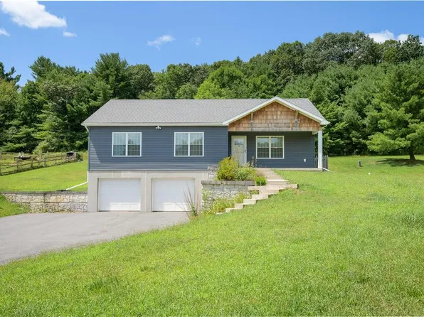 131 Hilltop Dr, Kunkletown, PA 18058