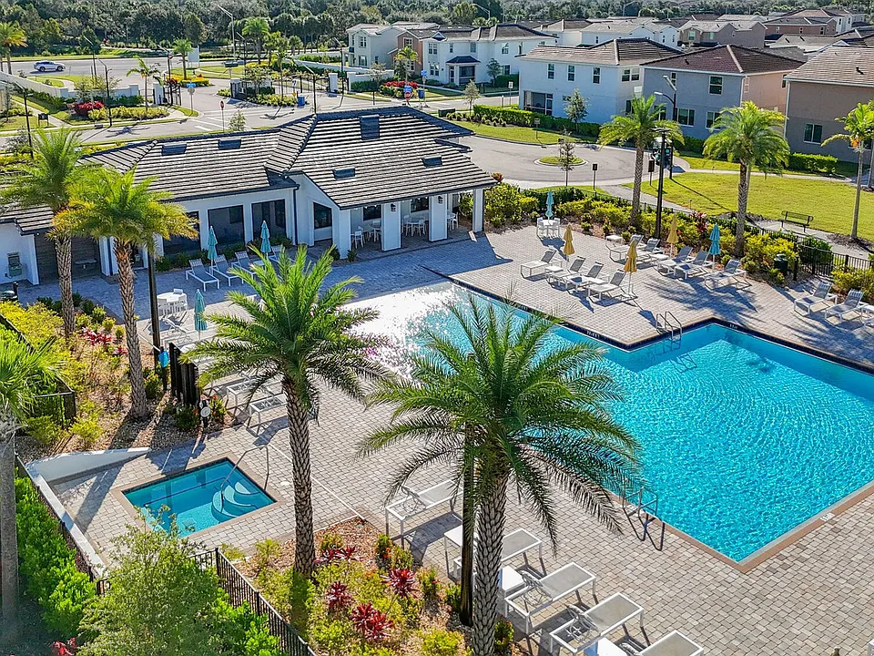 BB Living Antigua at Lakewood Ranch