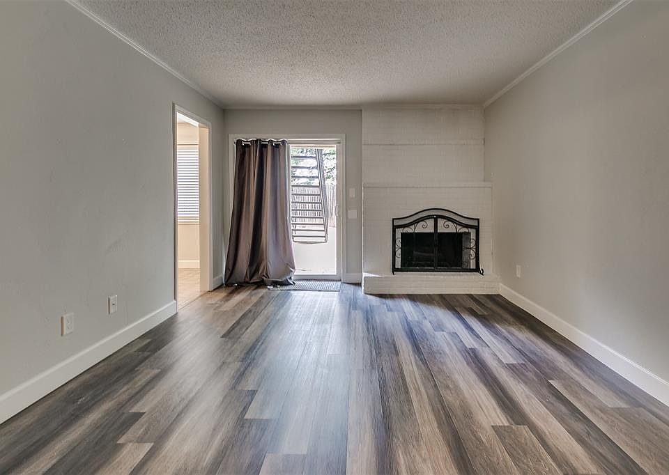 1st image of 1815 E Lindsey St APT 1