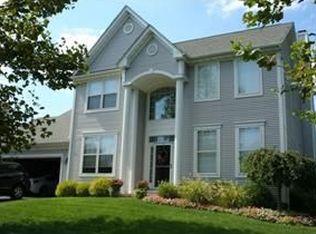 183 Walden Woods Dr, Toms River, NJ 08755