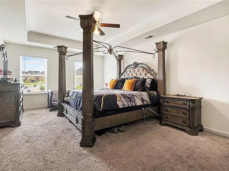 639 Blue Juniper Cir — Photo 7