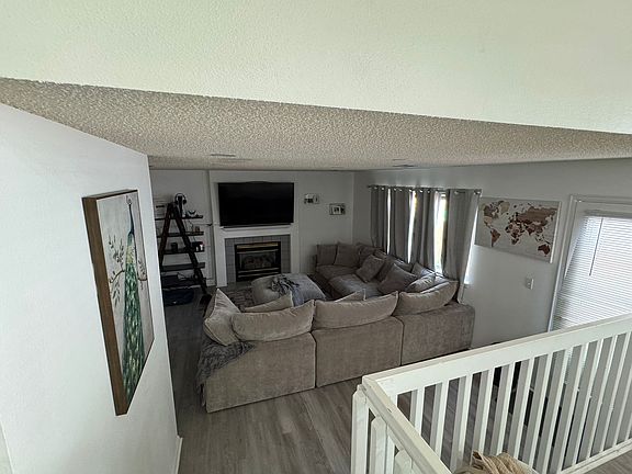 5th image of 4064 Dunkirk Ct
