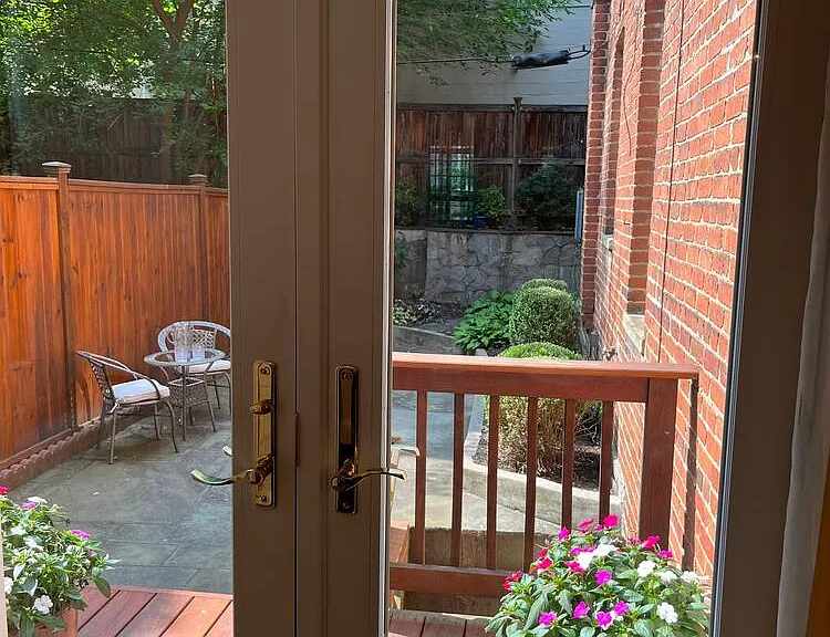 2127 Leroy Pl NW — Photo 15
