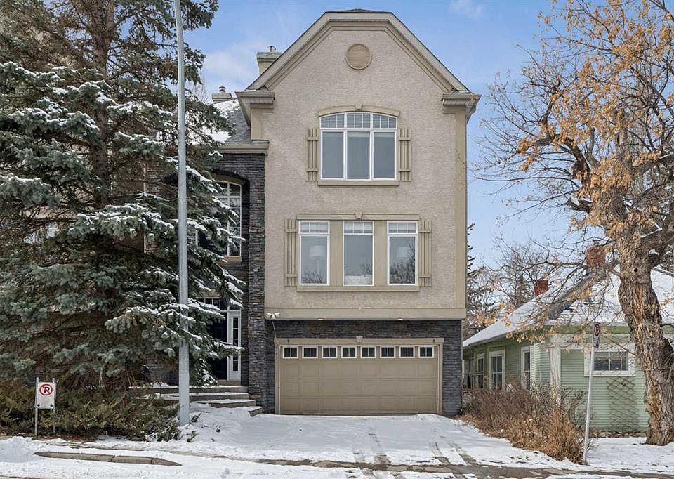 1st image of 2141 E 15th St SW